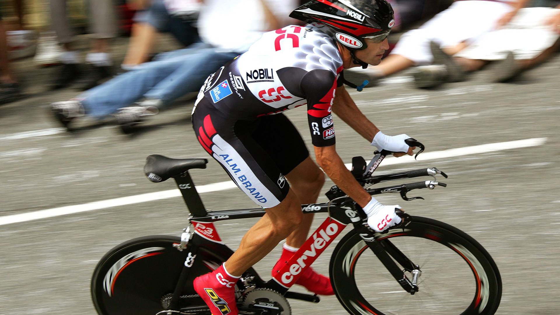 _国际合作：不同国家选手共谱精彩篇章_，国别合作